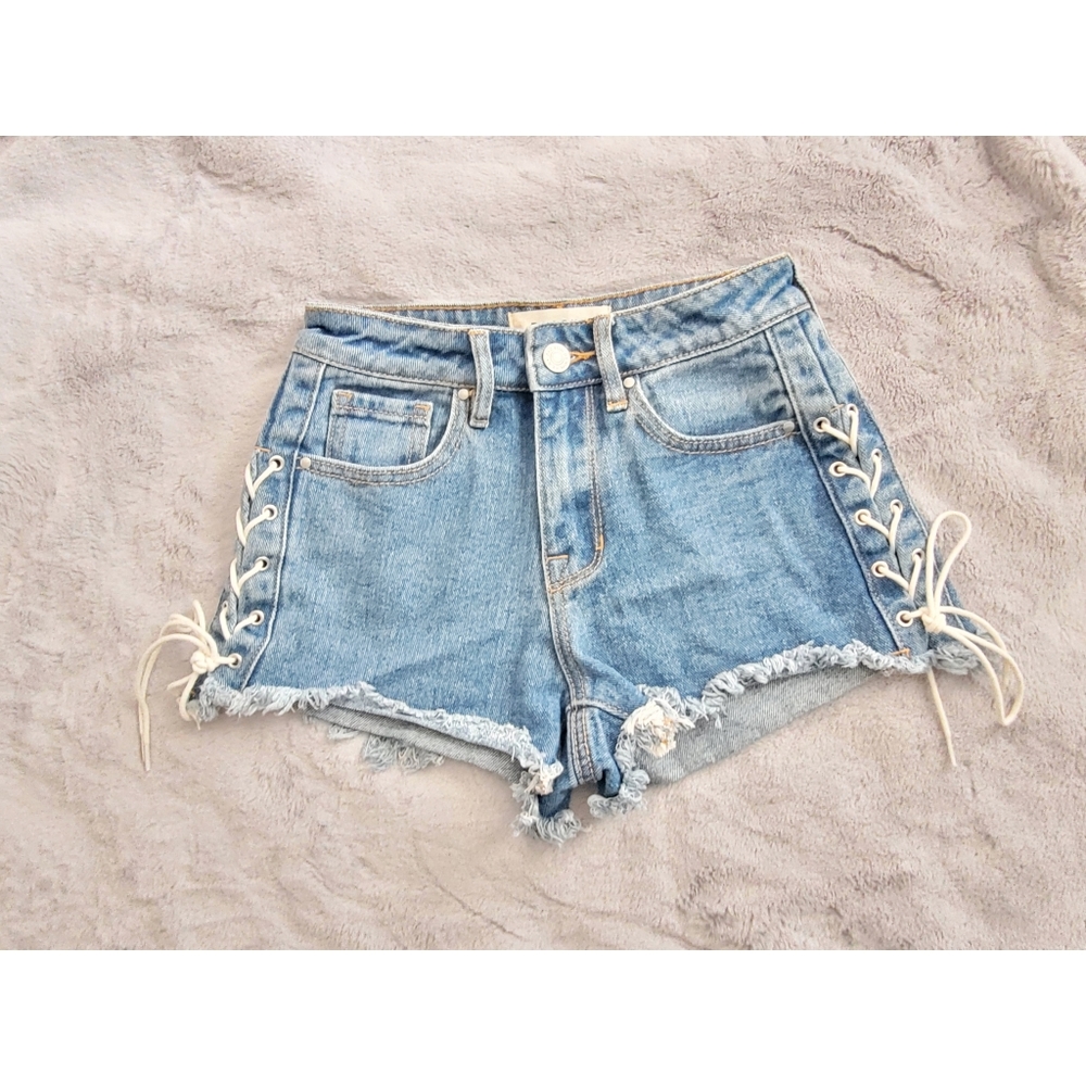 Pacsun Laced Up Short